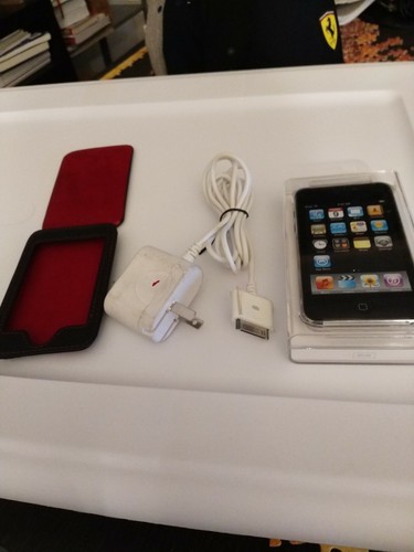Apple ipod touch 2nd - ipod,